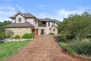 304 Hi Ridge, Horseshoe Bay, TX 78657 - Photo 2