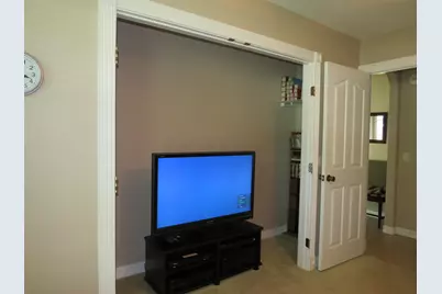 220 W Lakecrest Drive, Bluffton, TX 78607 - Photo 20