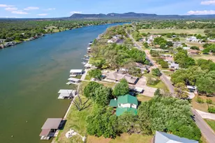 1704 Bluebonnet, Kingsland, TX 78639 - Photo 30