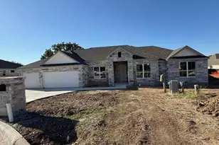 406 Hogans Pl, Meadowlakes, TX 78654 - Photo 6