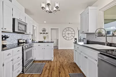 1283 Rattlesnake Trl, Burnet, TX 78611 - Photo 8