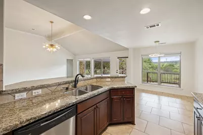 215 Maverick Circle, Horseshoe Bay, TX 78657 - Photo 12