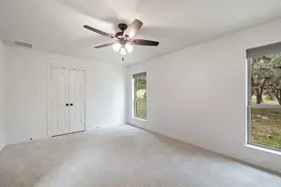 215 Maverick Circle, Horseshoe Bay, TX 78657 - Photo 16