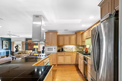 301 Sombrero, Horseshoe Bay, TX 78657 - Photo 10