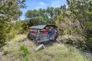 545 Co Rd 258, Bertram, TX 78605 - Photo 16