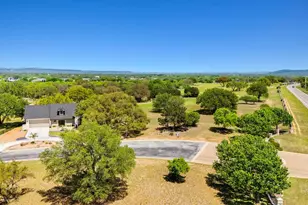 104 Enclave Dr, Kingsland, TX 78639 - Photo 14