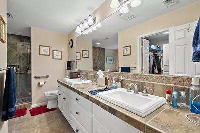 1011 Ridge Point Drive, Marble Falls, TX 78654 - Photo 16