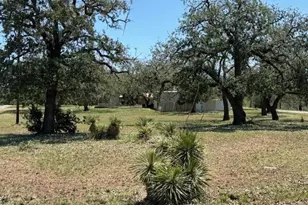 400 N Chaparral Dr, Burnet, TX 78611 - Photo 24