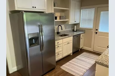 204 E Dry Street, San Saba, TX 76877 - Photo 10