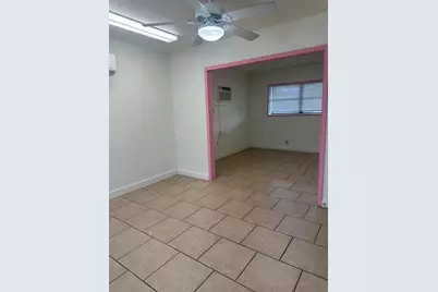 815 Sixth St, Marble Falls, TX 78654 - Photo 6