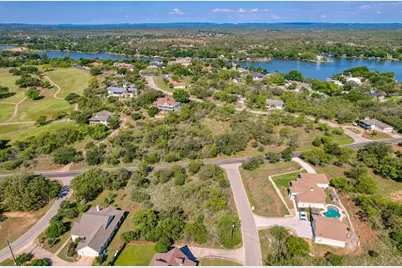 101 & 103 Blue Bird Ln, Horseshoe Bay, TX 78657 - Photo 6