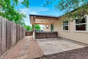 607 5th St, Marble Falls, TX 78654 - Photo 16