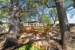 512 W Pecan Dr, Johnson City, TX 78636 - Photo 16