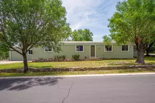 1605 Colonneh, Horseshoe Bay, TX 78657 - Photo 2