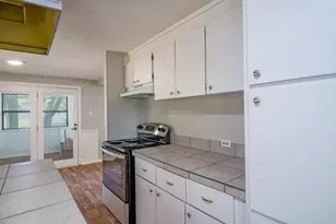 1605 Colonneh, Horseshoe Bay, TX 78657 - Photo 8