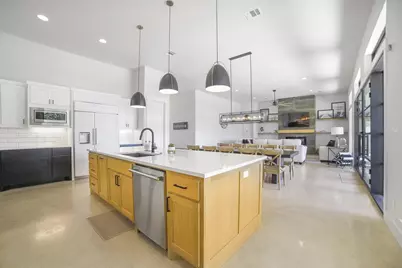 218 Sleepy Oaks Drive, Kingsland, TX 78639 - Photo 10