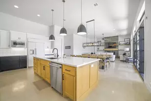 218 Sleepy Oaks Dr, Kingsland, TX 78639 - Photo 10