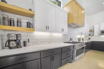 218 Sleepy Oaks Drive, Kingsland, TX 78639 - Photo 12