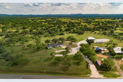 2340 E US Highway 71, Llano, TX 78643 - Photo 2