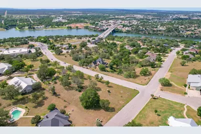 Tbd Gateway, Marble Falls, TX 78654 - Photo 2