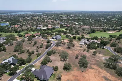 1607 Sapphire, Horseshoe Bay, TX 78657 - Photo 6