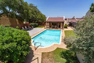 401 Hi There, Horseshoe Bay, TX 78657 - Photo 2