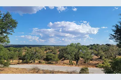 105 Iron Rose, Horseshoe Bay, TX 78657 - Photo 4