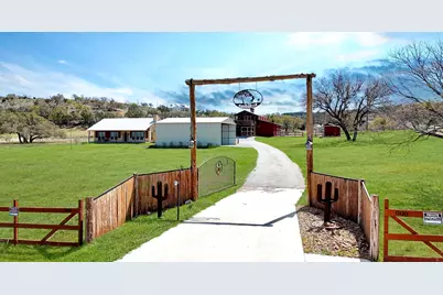 800 Quarter Horse Cir, Kingsland, TX 78639 - Photo 2