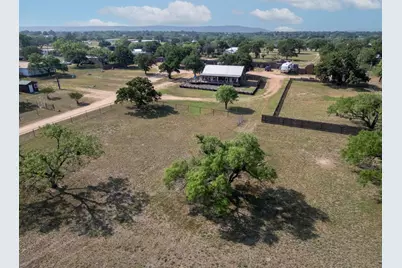 310 Cortez Trl, Buchanan Dam, TX 78609 - Photo 30