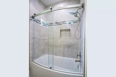 1415 Bluebonnet, Marble Falls, TX 78654 - Photo 20