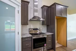 1415 Bluebonnet, Marble Falls, TX 78654 - Photo 10