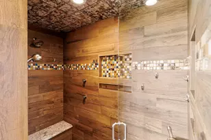 195 Chimney Cove Dr, Marble Falls, TX 78654 - Photo 16