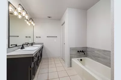 26 Fairway Ln, Meadowlakes, TX 78654 - Photo 20