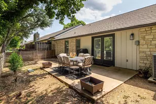 26 Fairway Ln, Meadowlakes, TX 78654 - Photo 24