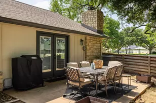 26 Fairway Ln, Meadowlakes, TX 78654 - Photo 26