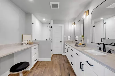 941 Cr 402, Marble Falls, TX 78654 - Photo 16