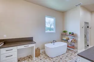 815 Sunray, Horseshoe Bay, TX 78567 - Photo 18