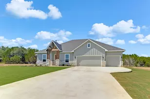 118 Rosebud Rnch Rd, Bertram, TX 78605 - Photo 2