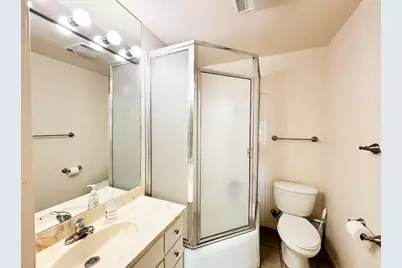 302 Dogie  #B Drive, Horseshoe Bay, TX 78657 - Photo 20