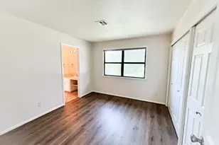 302 Dogie Dr, Horseshoe Bay, TX 78657 - Photo 14