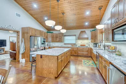 5020 Cr 252, Bertram, TX 78605 - Photo 4