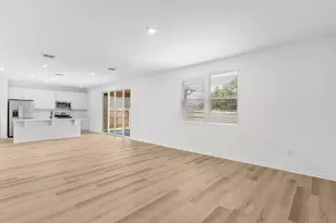 236 Torchwood Dr, Marble Falls, TX 78654 - Photo 8