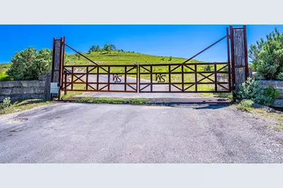 518 W Sunset Drive, Johnson City, TX 78636 - Photo 14