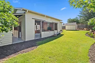 703 Amy Cir, Marble Falls, TX 78654 - Photo 28