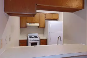 1012 9th St, Marble Falls, TX 78654 - Photo 4