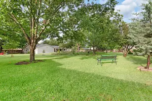 310 Cardinal Ln, Burnet, TX 78611 - Photo 10
