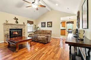 115 Saddle Horn, Burnet, TX 78611 - Photo 4