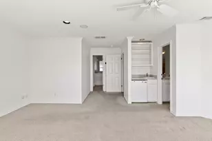 625 Horseshoe Bay N Blvd, Horseshoe Bay, TX 78657 - Photo 16