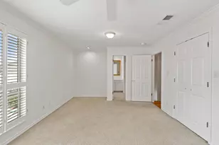 625 Horseshoe Bay N Blvd, Horseshoe Bay, TX 78657 - Photo 22