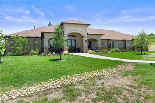 105 Clear Spgs Ct, Marble Falls, TX 78654 - Photo 1